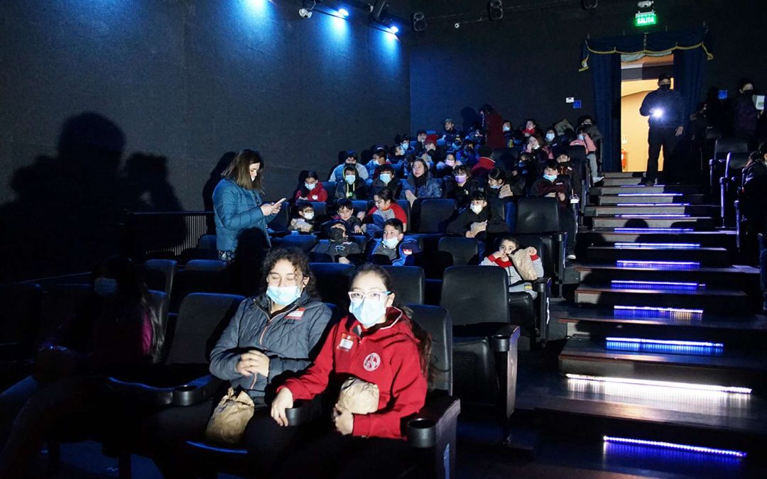 Estudiantes disfrutaron de una entretenida jornada de cine